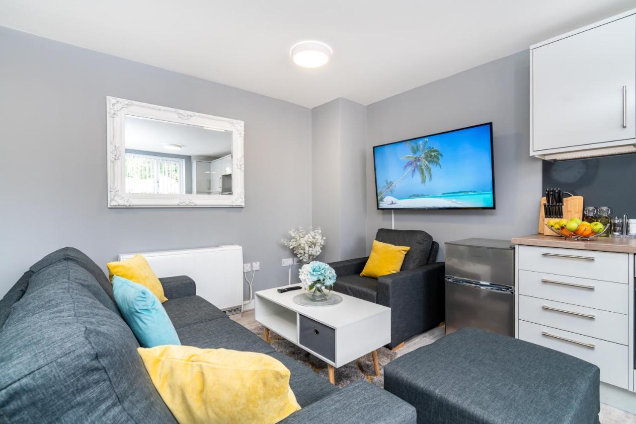 Elegant Flat Near Stonehenge, Town Centre Smart Tvs Netflix Free Parking Apartamento *
